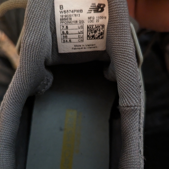 Women's new balance 574 size 7.5 - Picture 3 of 7